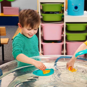Bath Toy Sloopi Bath Boat - Quut - bath toys - Bmini | Design for Kids