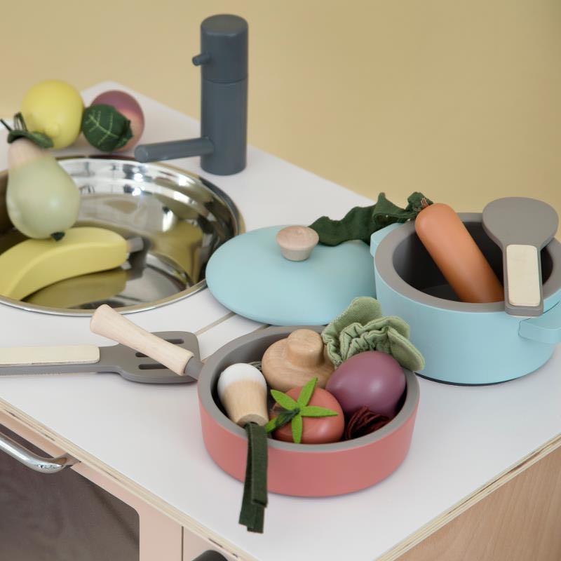 Sebra - Kitchen tool set - Warm grey - Kitchen - Bmini | Design for Kids